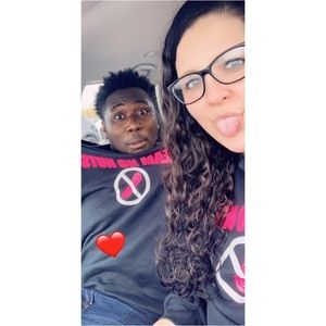 Meet your Posher, Cassandra